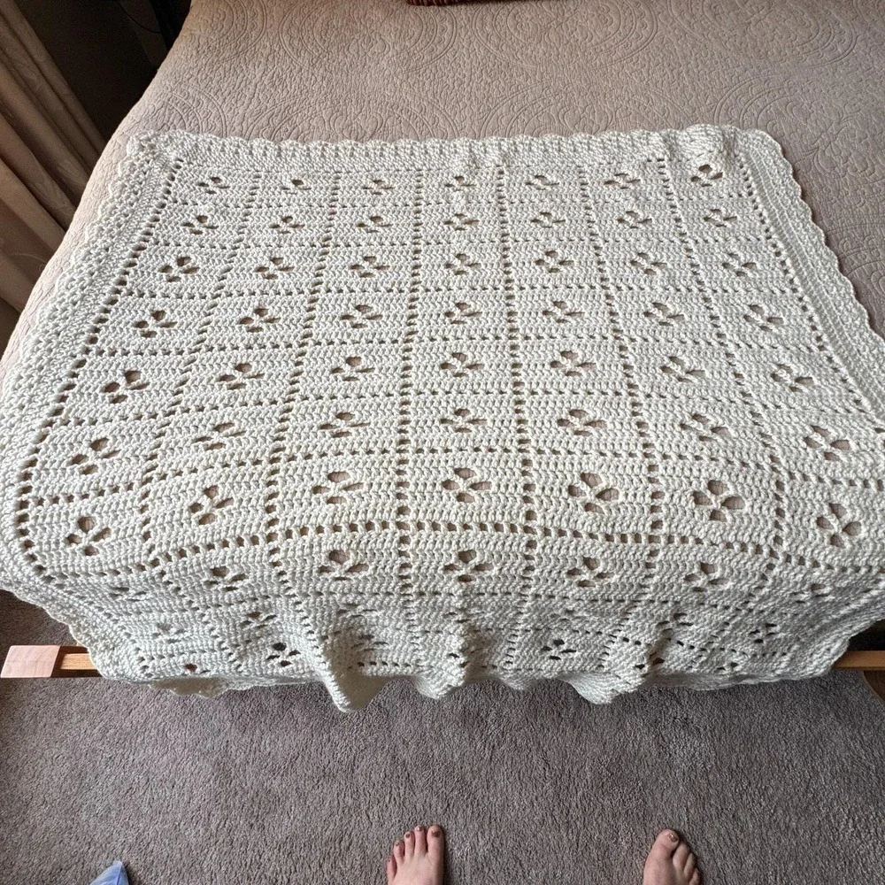 Crochet Afghan New Handmade Blanket Cozy Cottagecore Throw Lap Cover Baby‎ 44x39